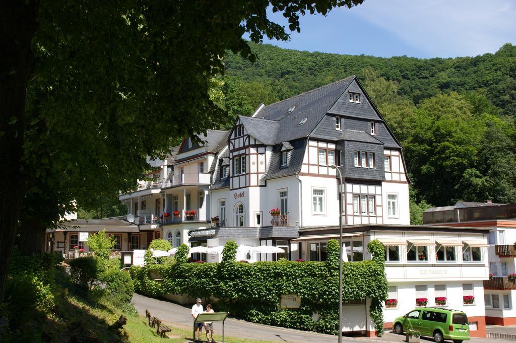 Bertricher Hof Bad Bertrich Exterior foto